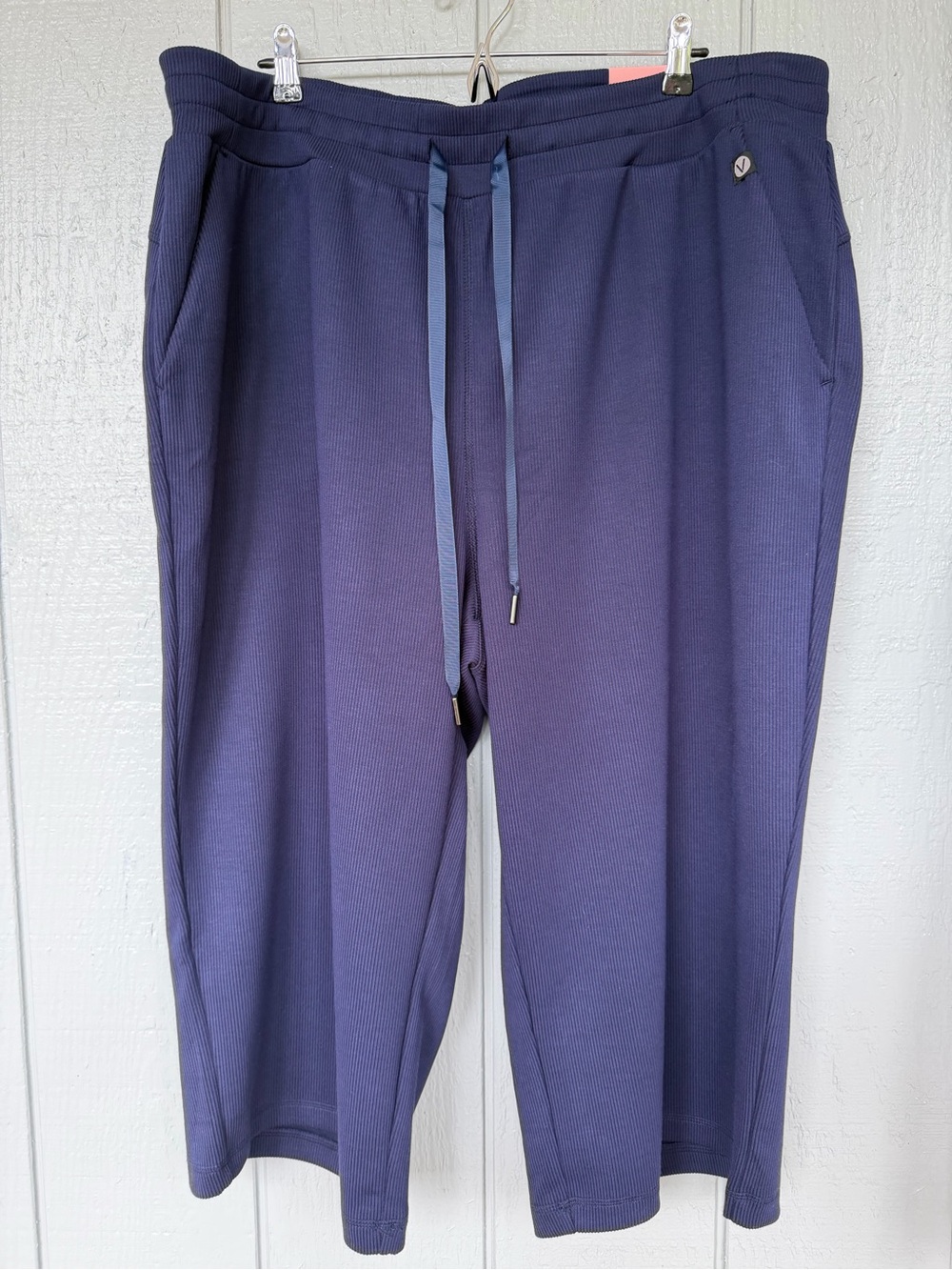 New Liv by Lane Bryant Navy Blue Drawstring straight leg capri pants sz 22/24
